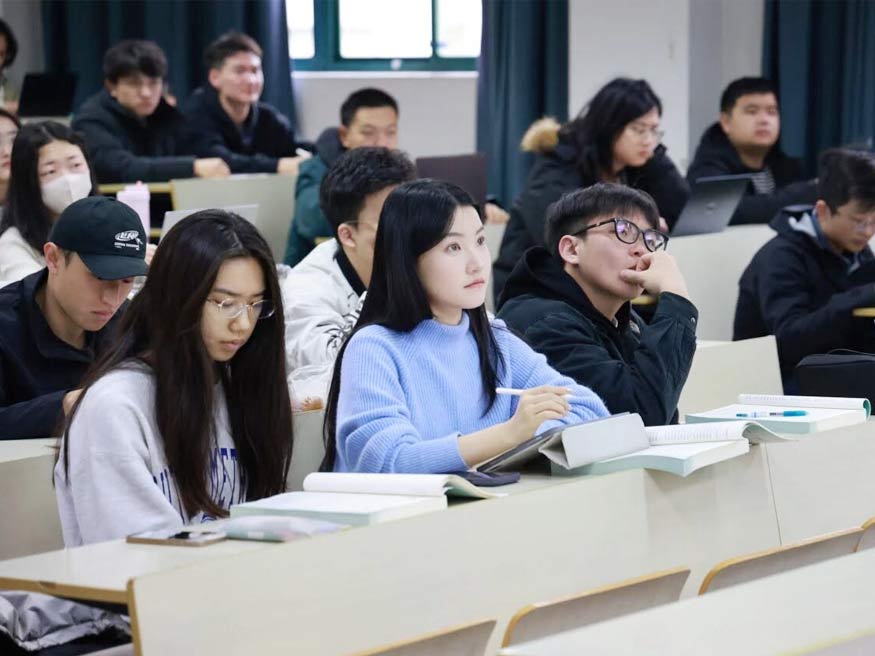 Cơ hội việc làm sau tốt nghiệp Đại học Phúc Đán