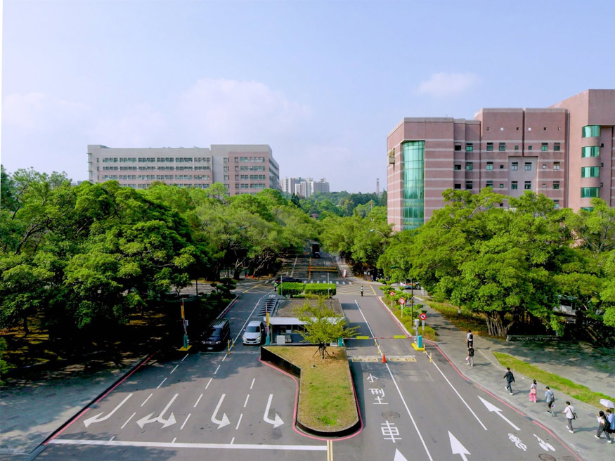 Điều kiện tuyển sinh và cách nộp hồ sơ vào trường