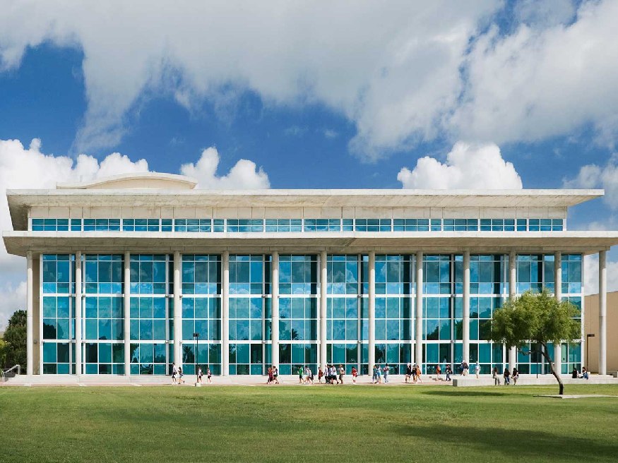 Học bổng và học phí tại TAMU-CC