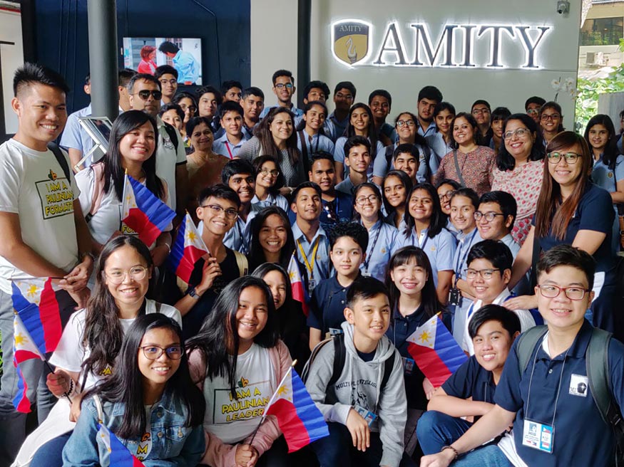 Chi phí du học học viện Amity Singapore