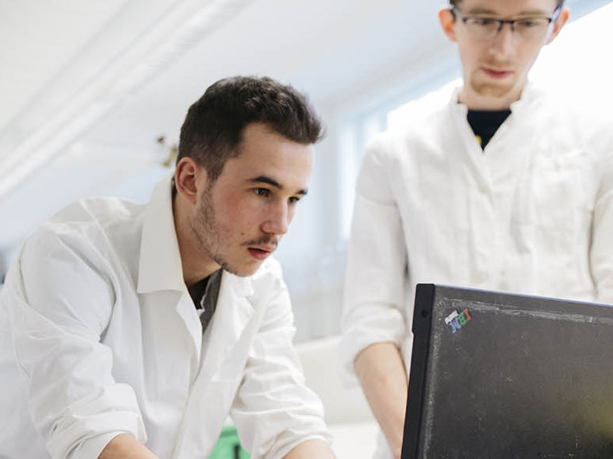 Cơ hội việc làm & định cư sau tốt nghiệp trường LAB