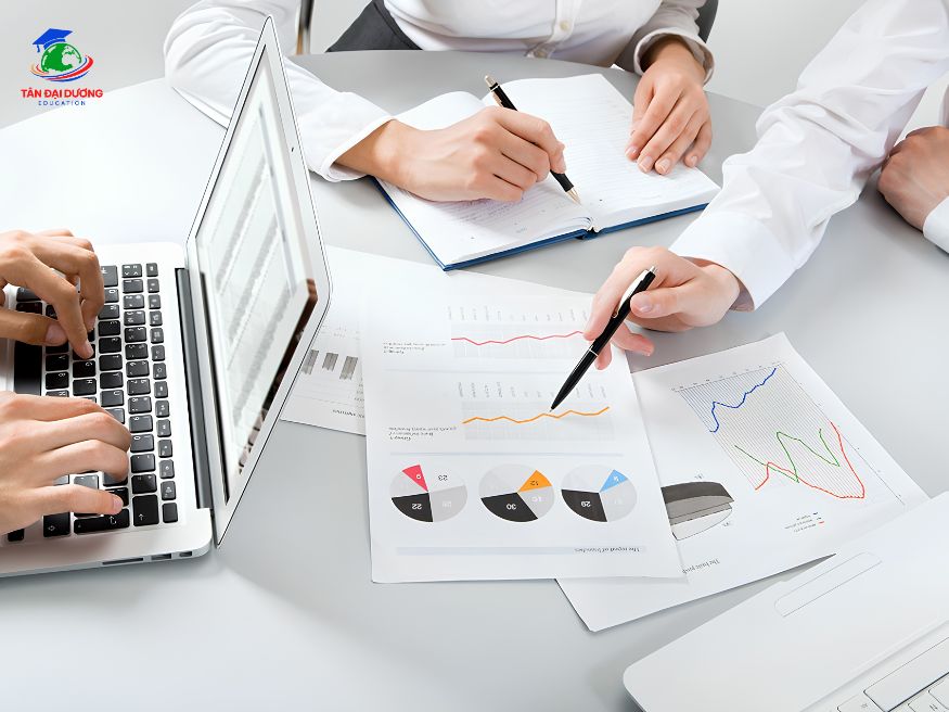Hồ sơ du học Đức ngành quản trị kinh doanh