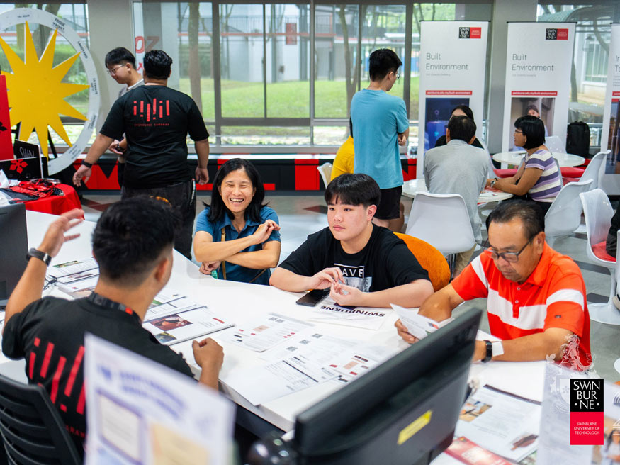 Chi phí du học tại Swinburne University of Technology Sarawak Malaysia