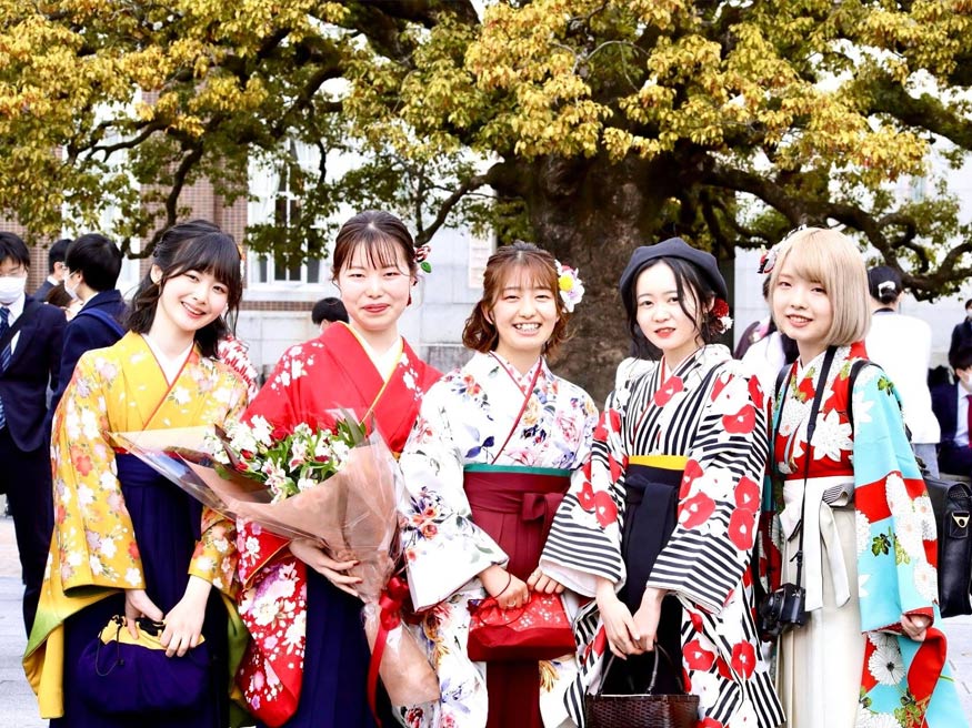 Chi phí du học tại trường Đại học Kyoto