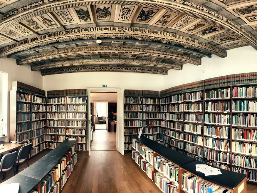 Học phí, học bổng và chi phí sinh hoạt tại AAU Prague