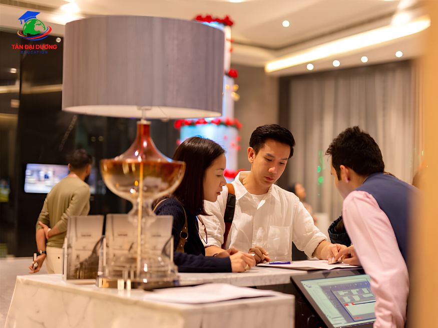 Điều kiện và hồ sơ tham gia hệ vừa học vừa làm