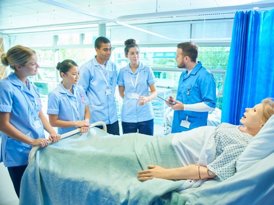 Các lộ trình du học Mỹ ngành điều dưỡng phổ biến hiện nay