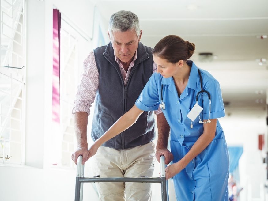 Cơ hội việc làm & định cư ngành y tá tại Mỹ sau tốt nghiệp