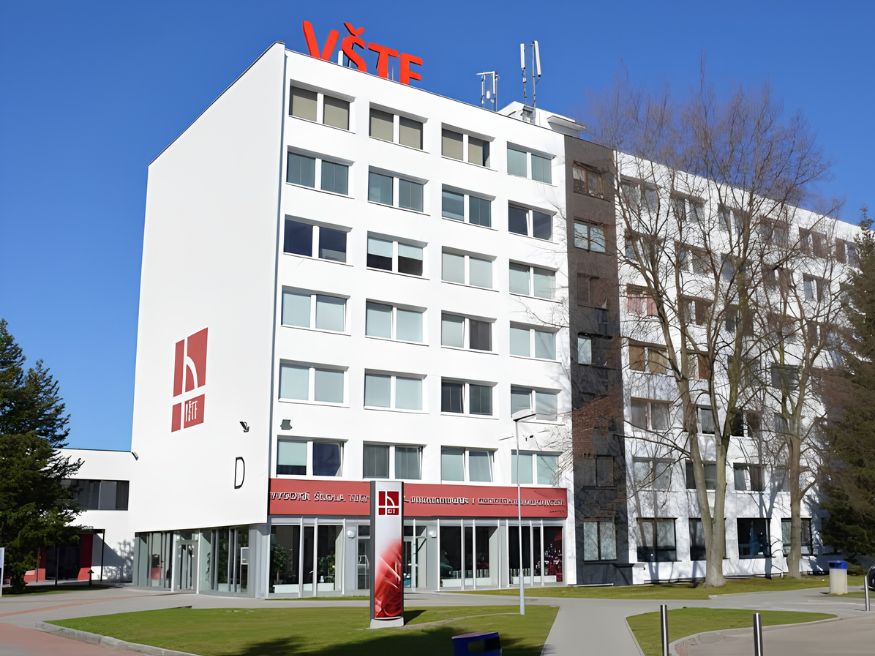 Giới thiệu chung về Trường Institute of Technology and Business in České Budějovice