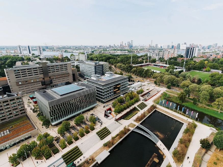 Học phí, chi phí sinh hoạt và nhà ở khi học Rotterdam University of Applied Sciences