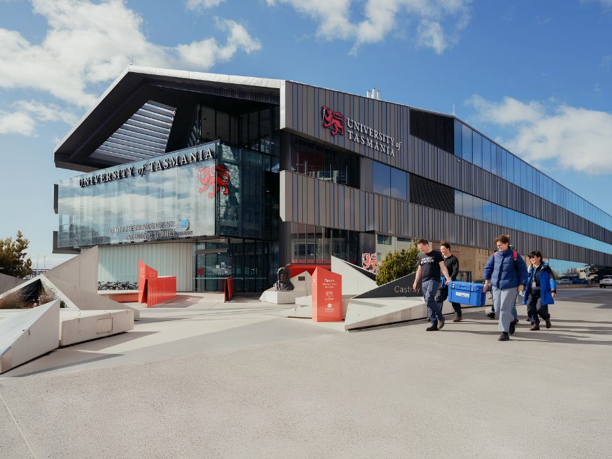 Các campus và môi trường học tập tại Đại học Tasmania