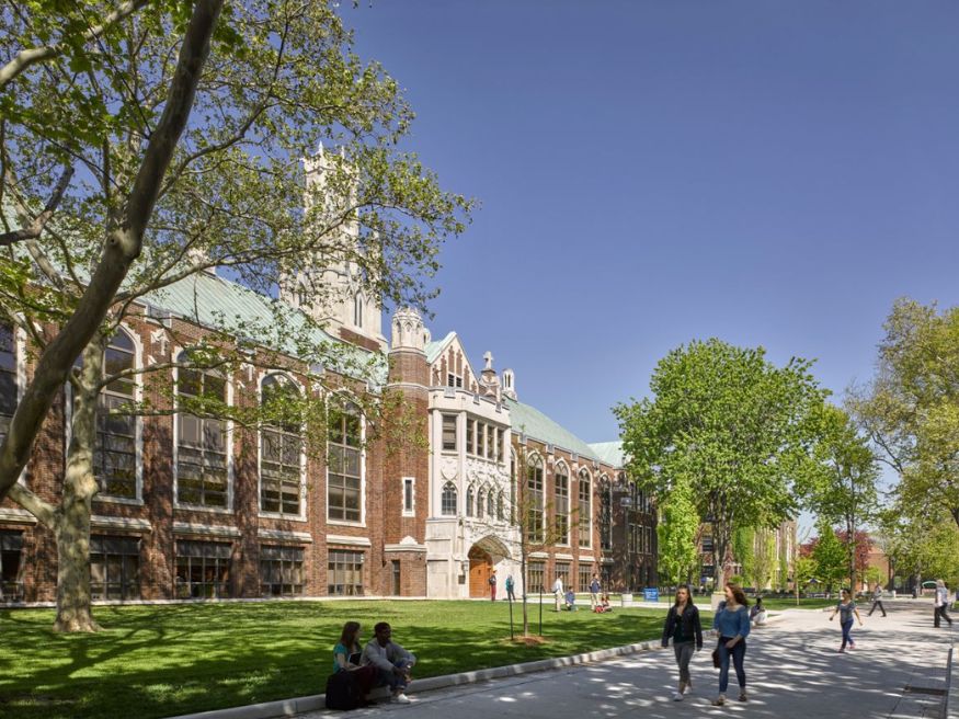 Điều kiện tuyển sinh và hồ sơ nhập học tại University of Windsor