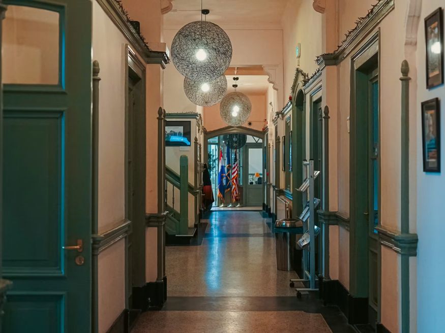 Chi phí sinh hoạt và cuộc sống sinh viên tại Webster Leiden Campus