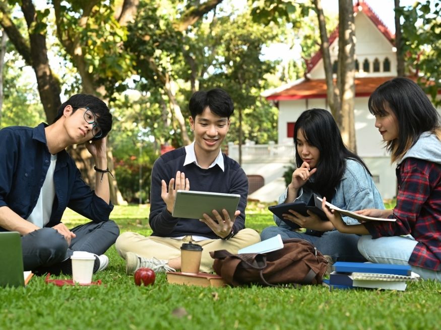 Lưu ý đặc biệt về điều kiện IELTS với từng đối tượng, trường và ngành
