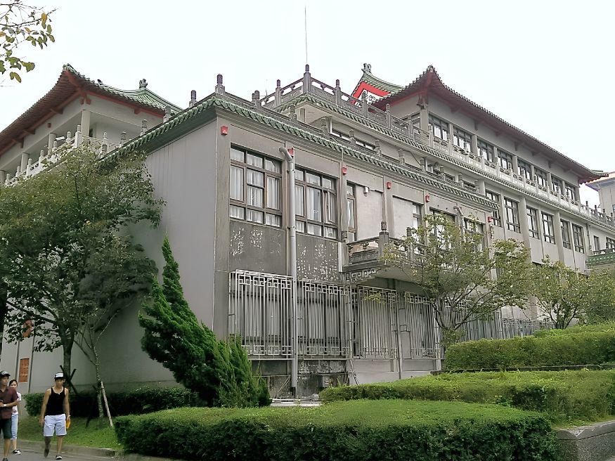 Chính sách học bổng và hỗ trợ tài chính tại CCU