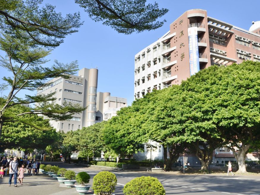 Cơ hội học bổng và hỗ trợ tài chính