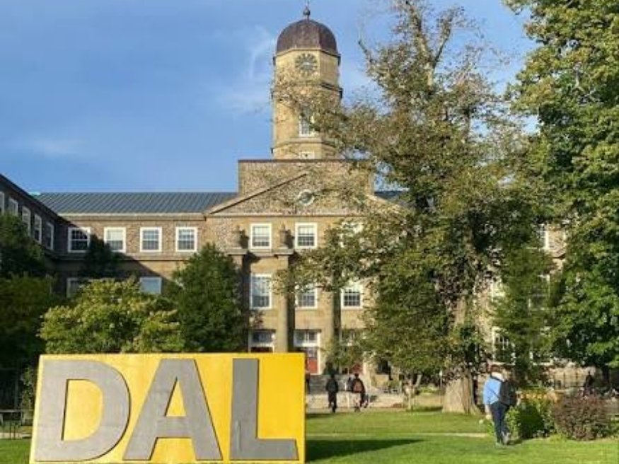 Đại học Dalhousie University
