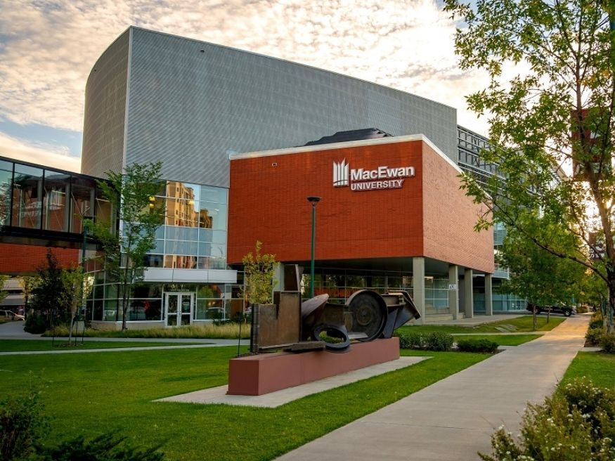 Đại học MacEwan University