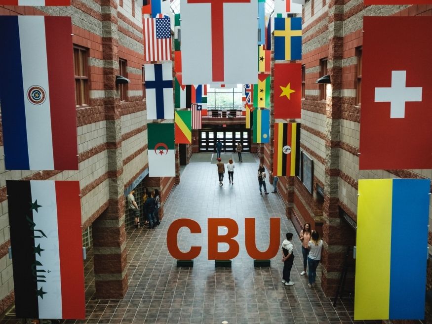 Điều kiện tuyển sinh vào đại học Cape Breton University
