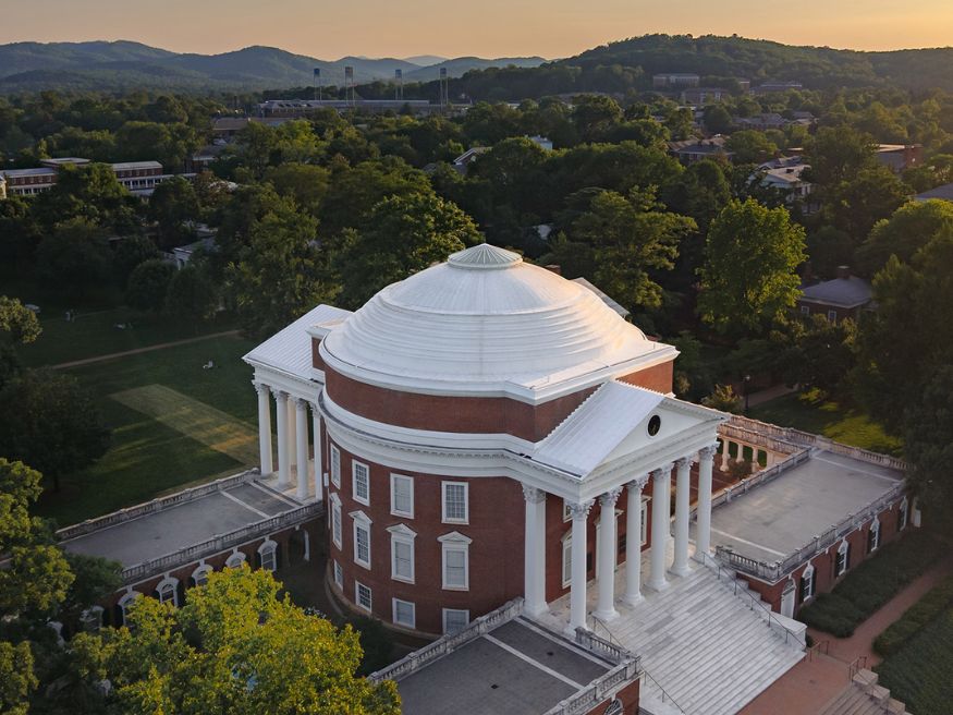Thông tin tổng quan về Đại học University of Virginia (UVA)