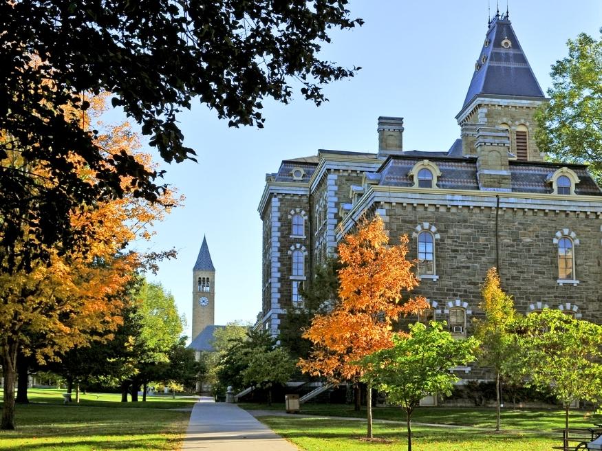 Học phí và chi phí sinh hoạt tại Đại học Cornell University
