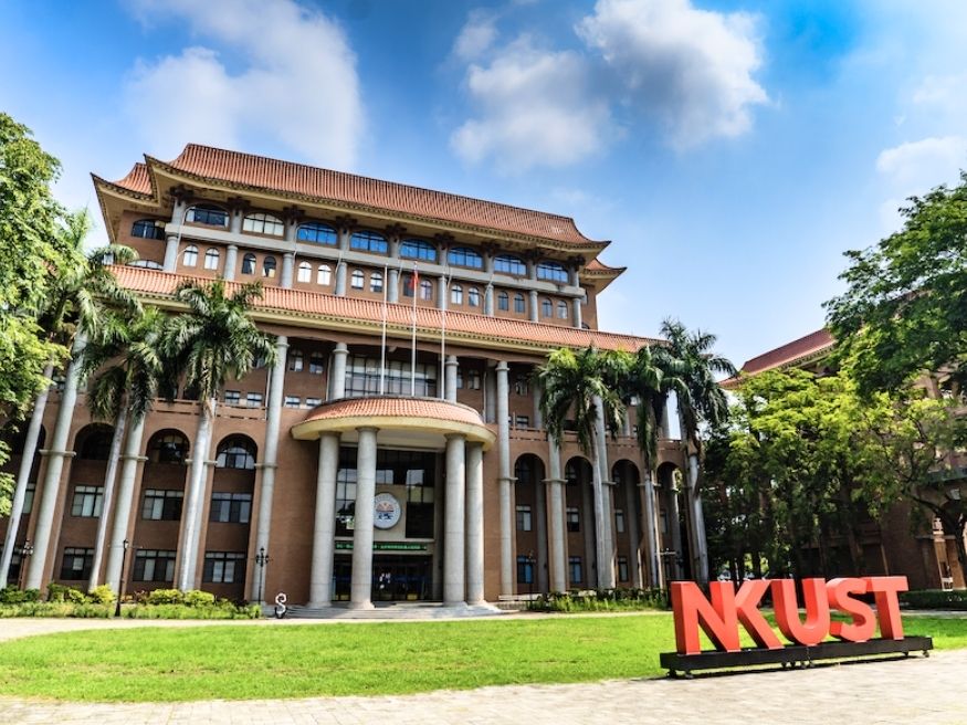 Quy trình nộp hồ sơ và thời gian xét tuyển của NKUST