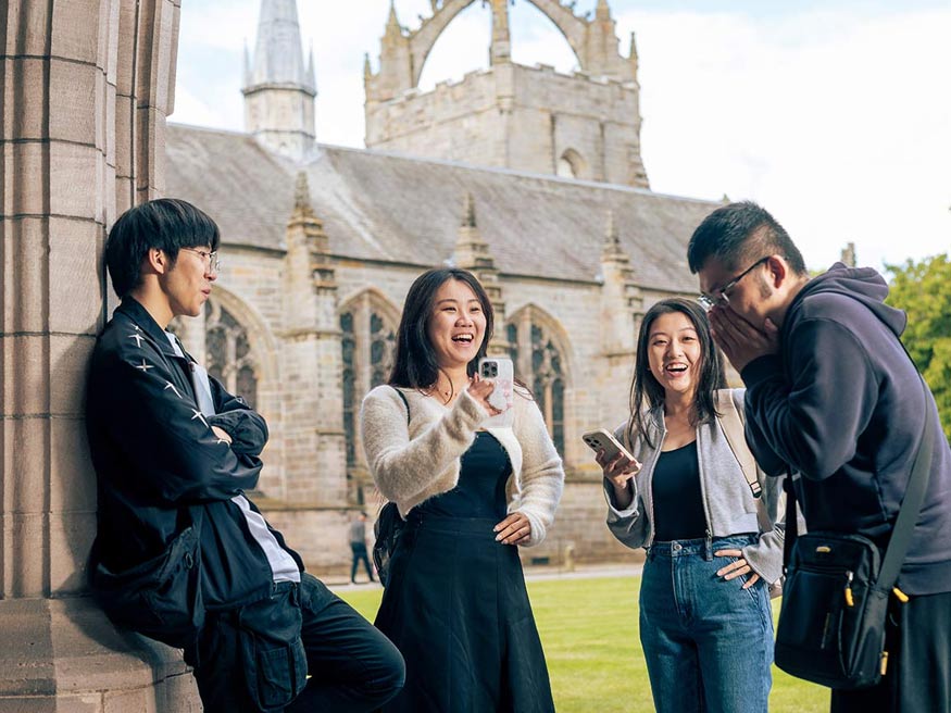 Học phí và chi phí sinh hoạt tại University of Aberdeen