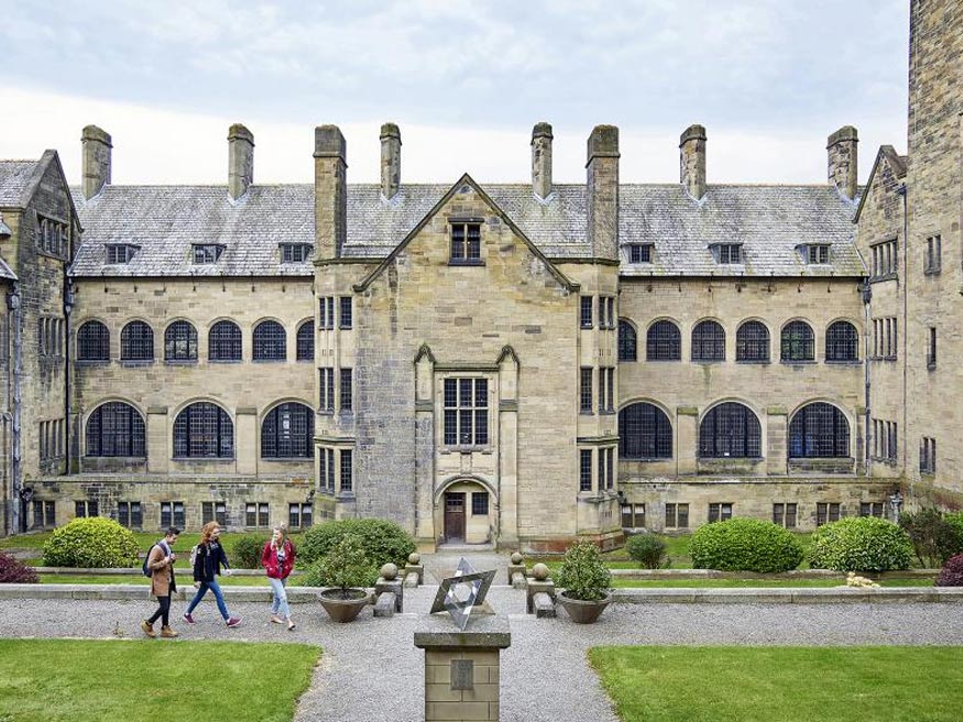 Tổng quan về trường Bangor University