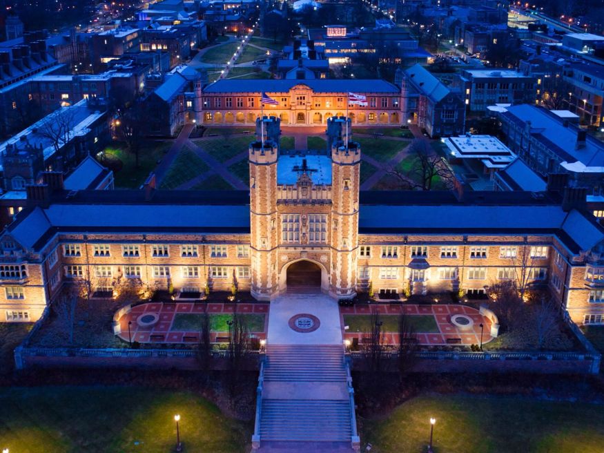 Khuôn viên, vị trí và tiện ích tại Washington University in St. Louis